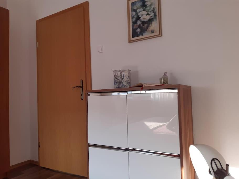 Apartment Luna 4 Person Брибир Экстерьер фото